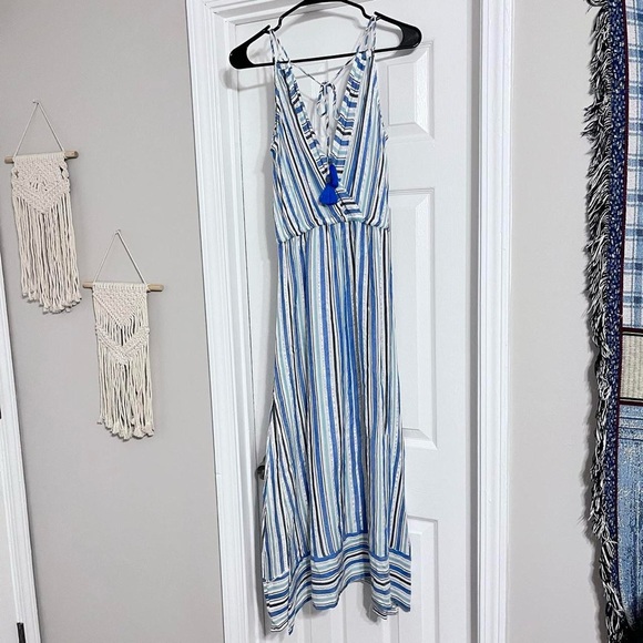 Blue Island - White & Blue Striped Halter Neck Tie Maxi Dress - Picture 6 of 7